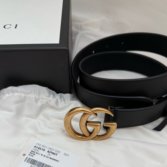 Gucci Black Belt with Gold GG Buckle